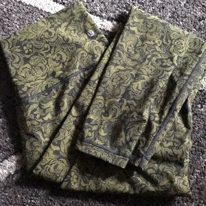 High wasted luxtreme lululemon size 10